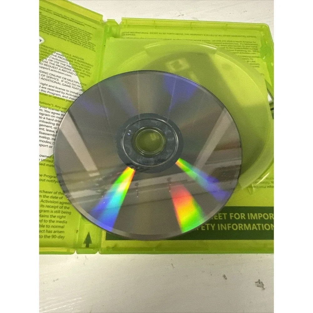 Call of Duty 4: Modern Warfare -- Platinum Hits (Microsoft Xbox 360, 2010) Ghost
